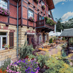 PuraHotels_Forsthaus_Kirnitzschtal_(Aussenansicht_S. Hehnen) 098_3000.jpg